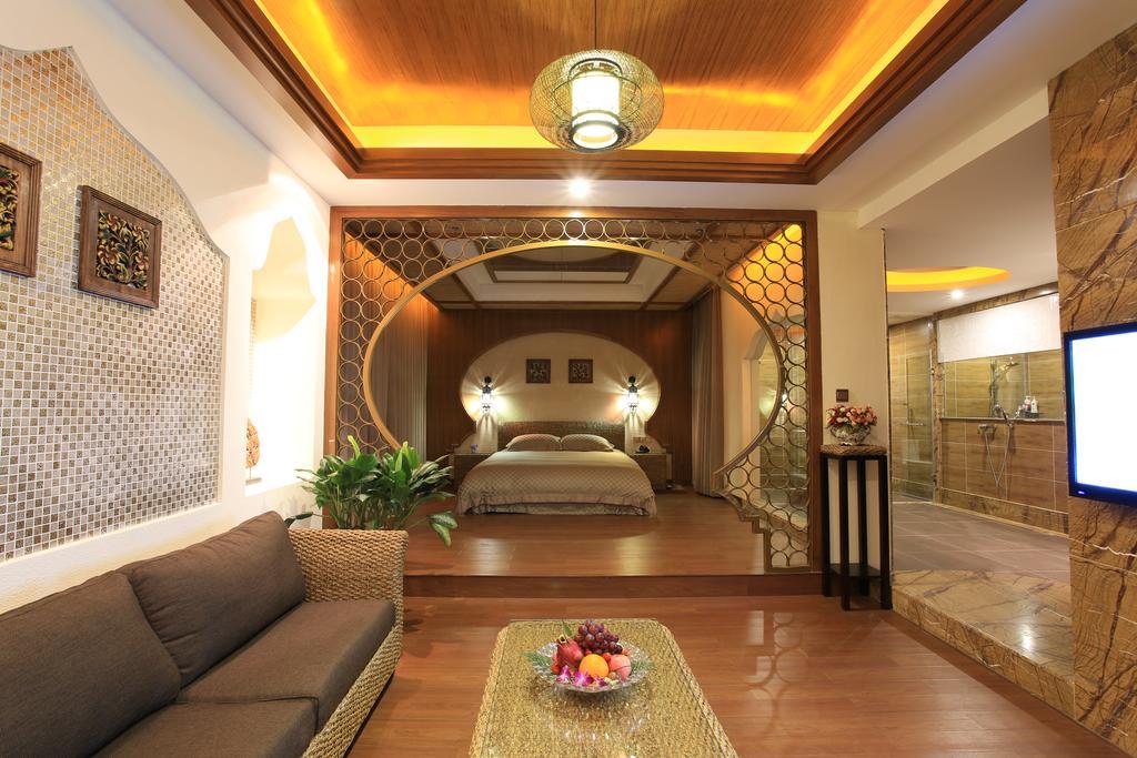 Zhuhai Rongfeng Hotel Exterior photo